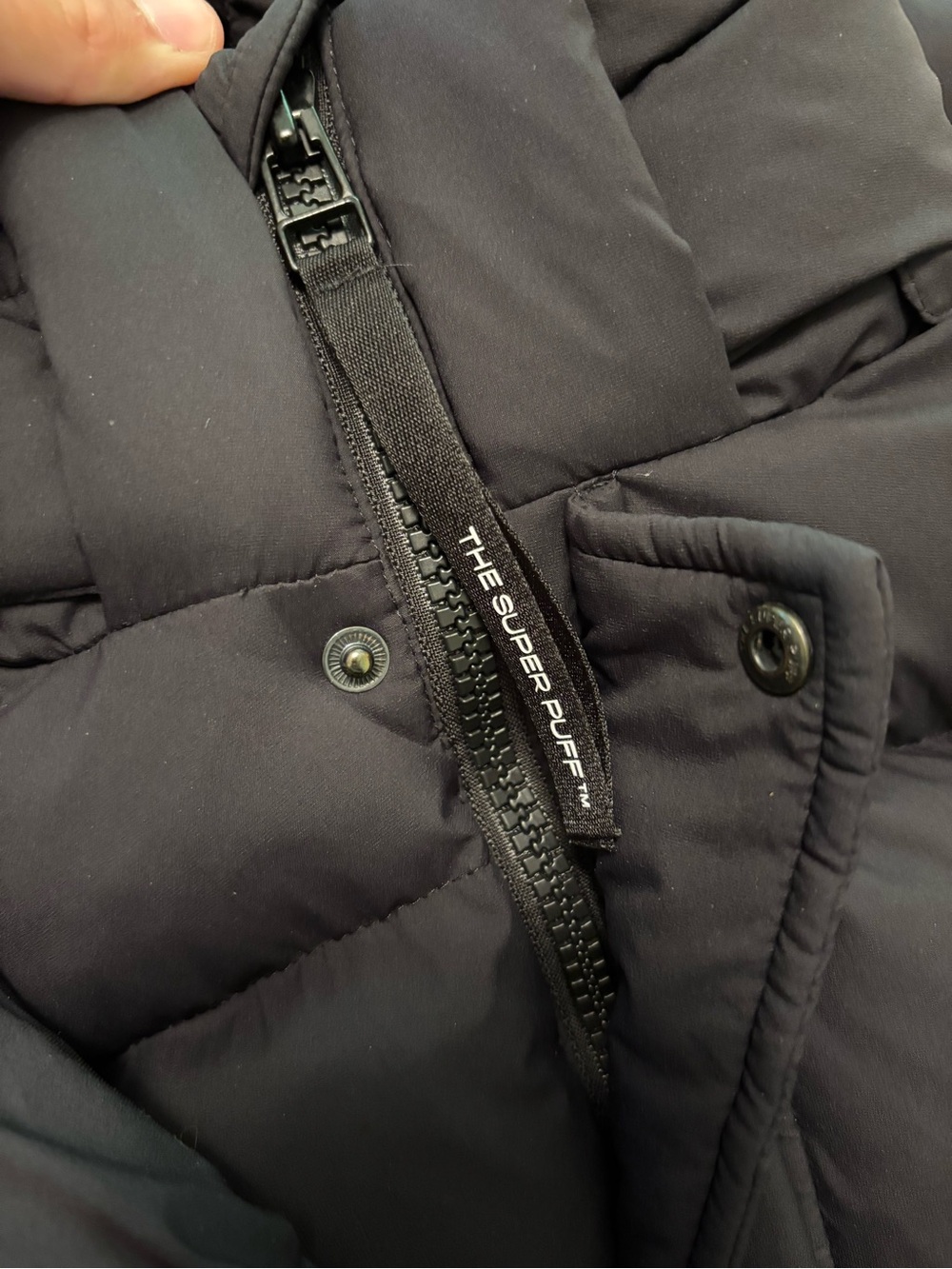 Aritzia Black Super Puff Jacket - Picture 6 of 7